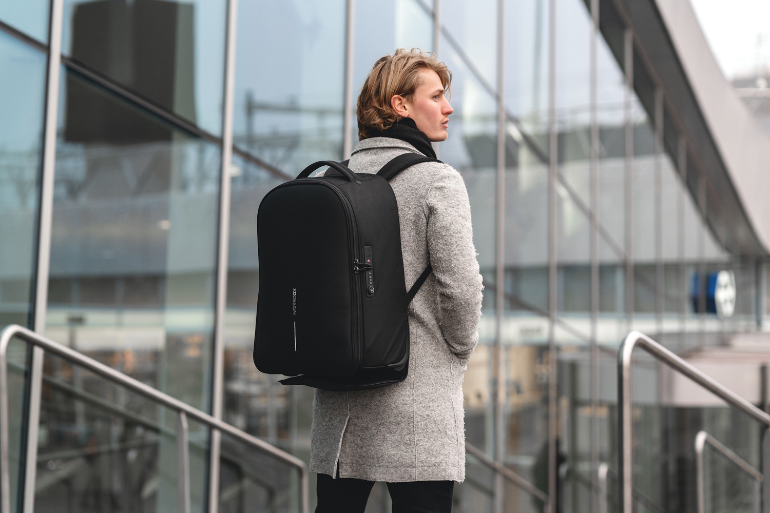 Антикражный рюкзак на колесах Bobby (Изображение 37)