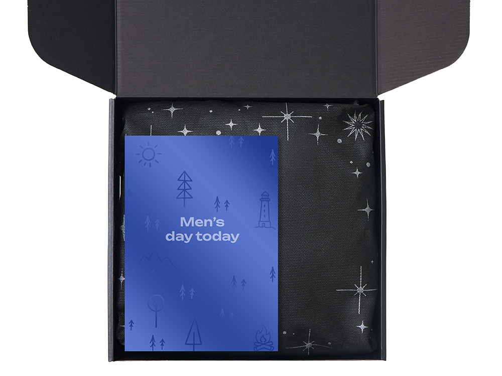 Подарочный набор Re:m. Road  с термокружкой, косметичкой и обложкой для паспорта (черный)  (Изображение 3)