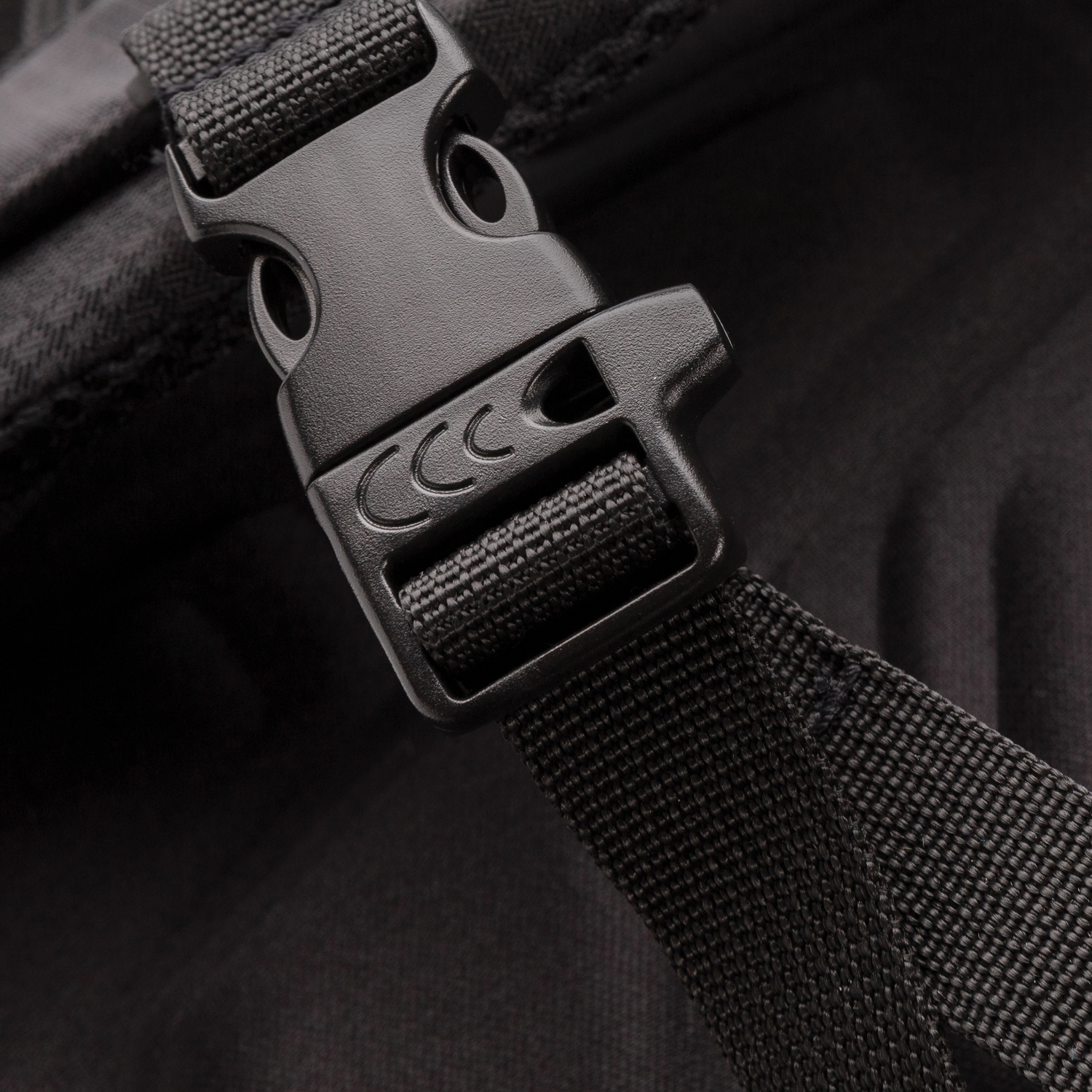 Большой походный рюкзак Explorer, 40 л (без ПВХ) (Изображение 12)