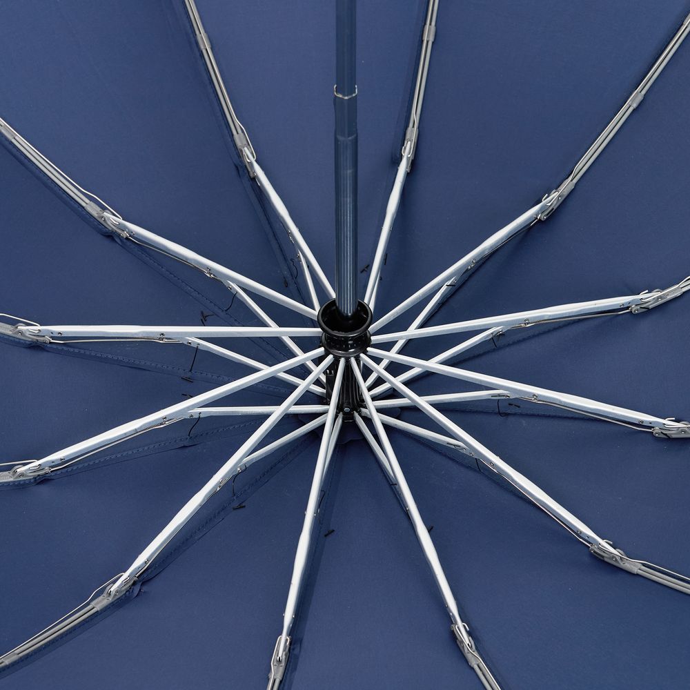 Зонт обратного сложения inLoop с ручкой-карабином, темно-синий (Изображение 4)
