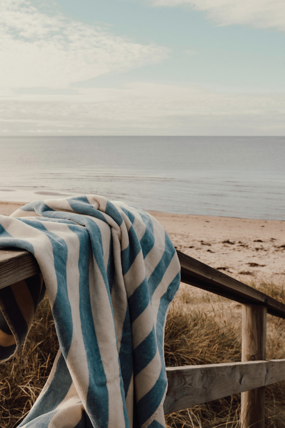 Пляжное полотенце VINGA Lagoa GRS (Изображение 2)