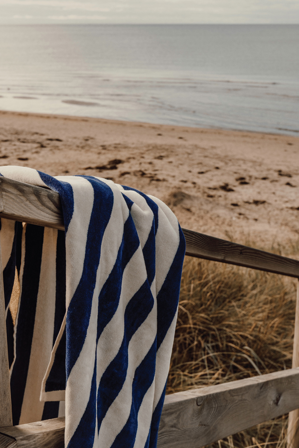 Пляжное полотенце VINGA Lagoa GRS (Изображение 2)