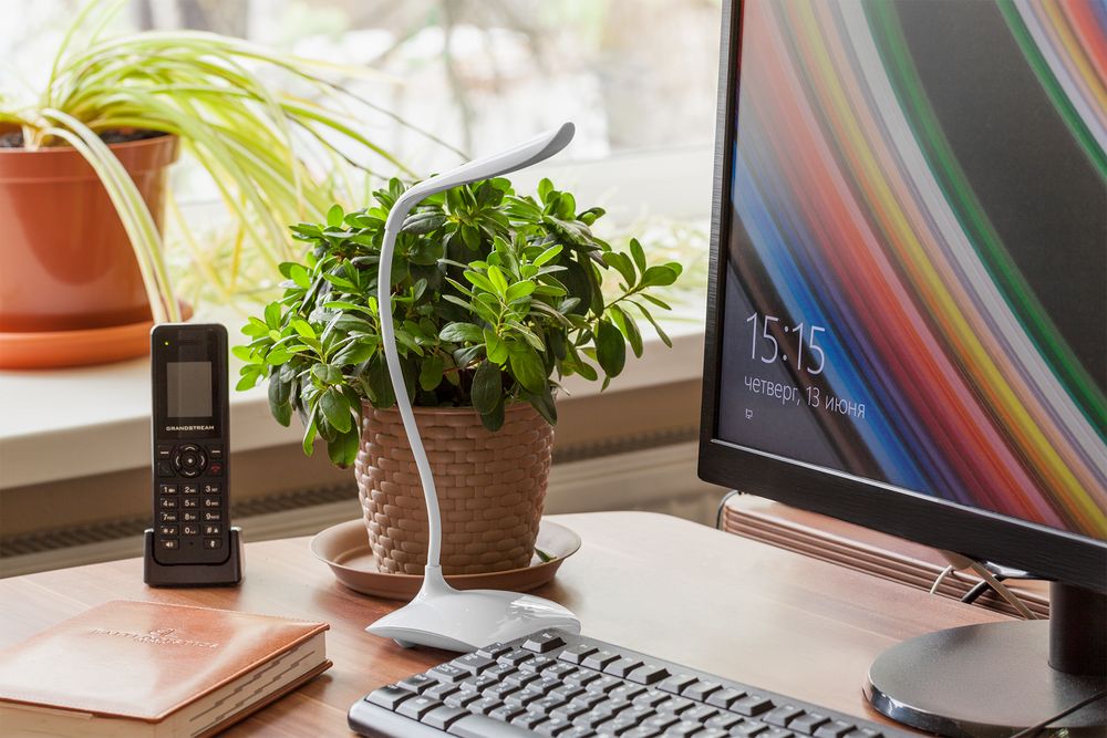 Беспроводная настольная лампа lumiFlex (Изображение 7)