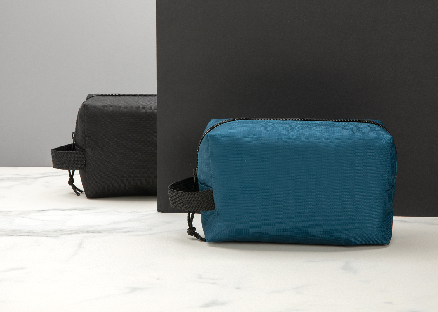 Косметичка Impact Basic из RPET AWARE™ (Изображение 5)