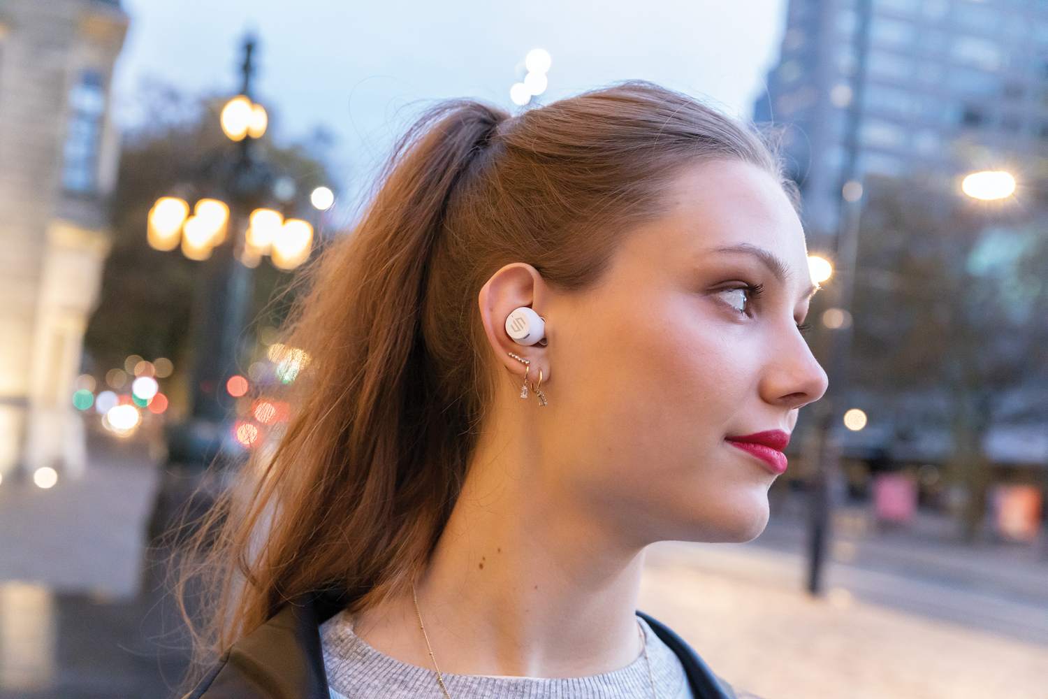 Беспроводные наушники Urban Vitamin Napa (Изображение 17)