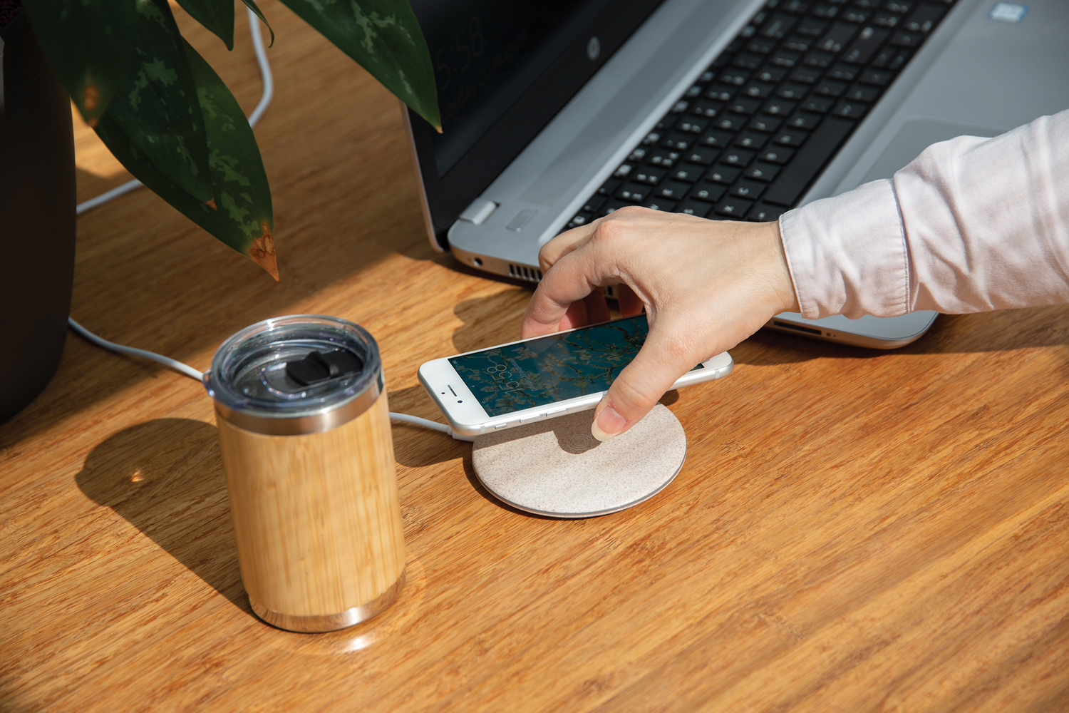 Док-станция для беспроводной зарядки Wheat Straw, 5 Вт (Изображение 7)