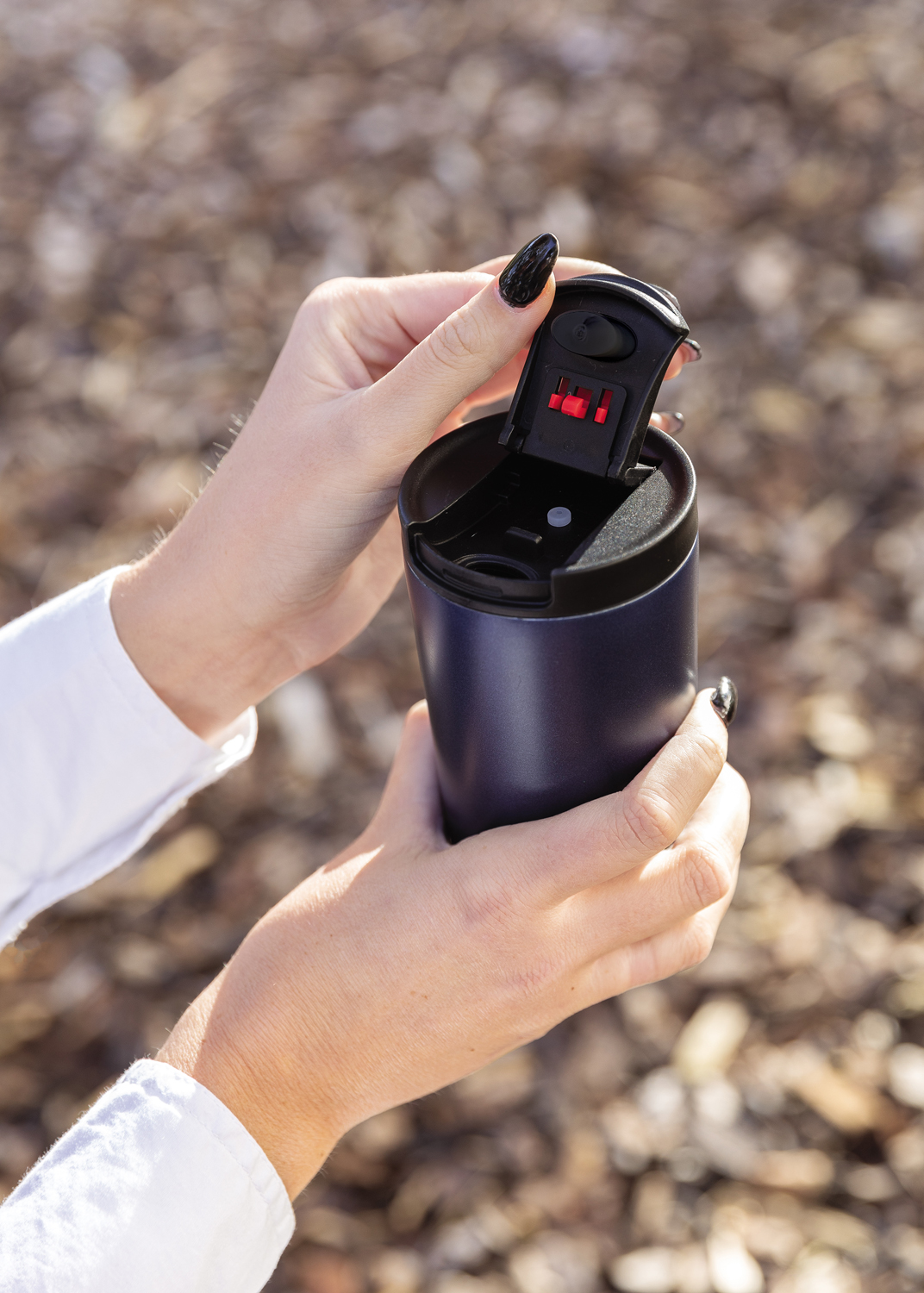 Герметичная вакуумная термокружка с двойными стенками и замком, 300 мл (Изображение 9)