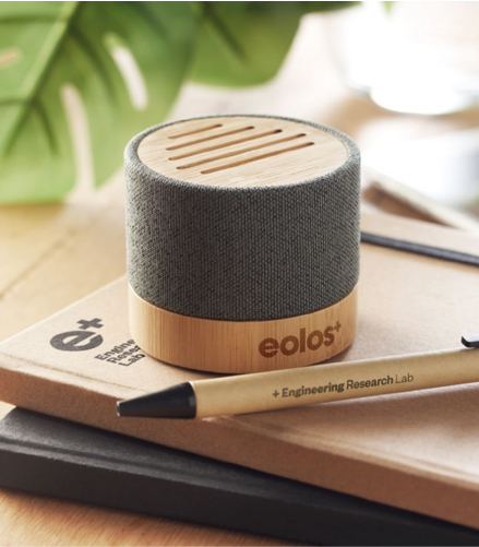 Оригинальные корпоративные сувениры с логотипом оптом 