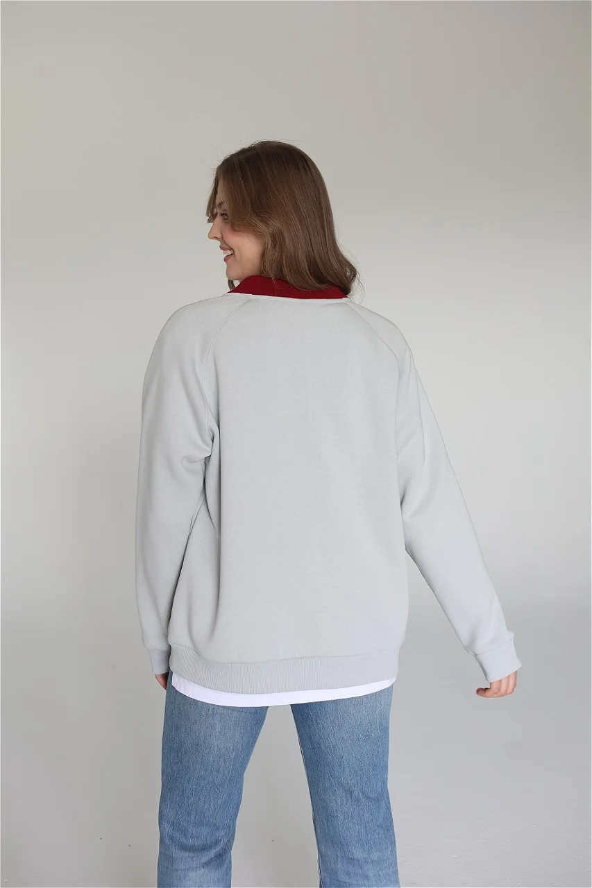 Брендированный бомбер