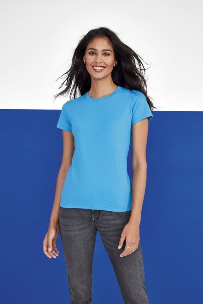 Футболка приталенного кроя