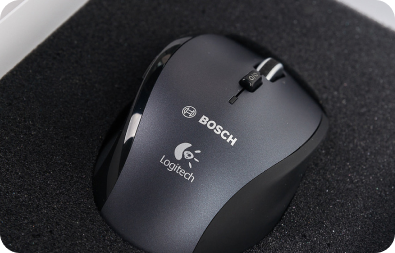 Компьютерная мышь с логотипом