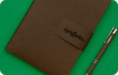 Папки с гравировкой